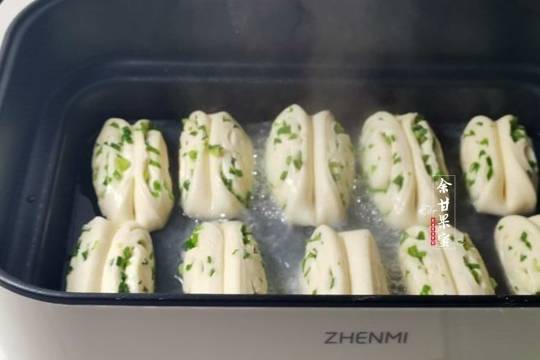 葱花|早餐不用早起,有这面食备着,热一热就可上桌,做法也简单