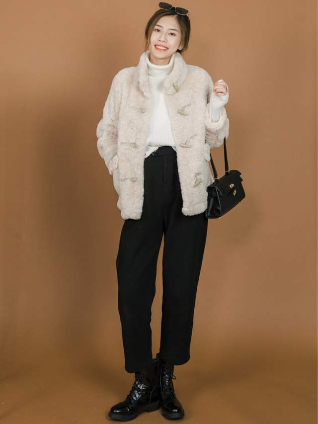 下半身 想要把羊羔毛外套穿出高级感!掌握这几套穿搭法则,好看又减龄
