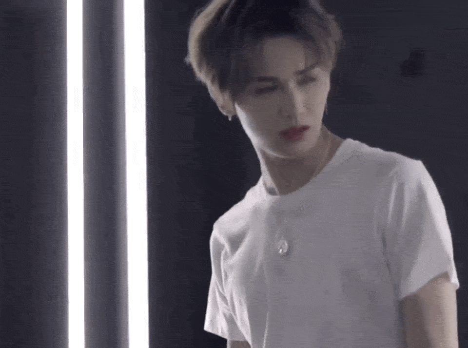 冰上|朱正廷冬奥献礼剧杀青，为角色特地留长发，解锁“冰上精灵”之称！