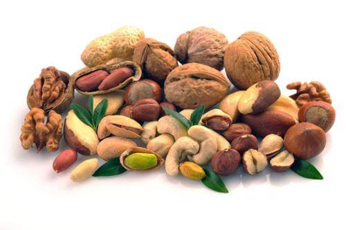 缺乏营养|聊一聊吃零食这个话题,到底能不能吃零食？如何选购零食？