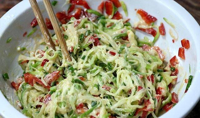 食材|秋天这菜正当季!5毛1斤,做成早餐孩子抢着吃,比吃汉堡炸鸡强