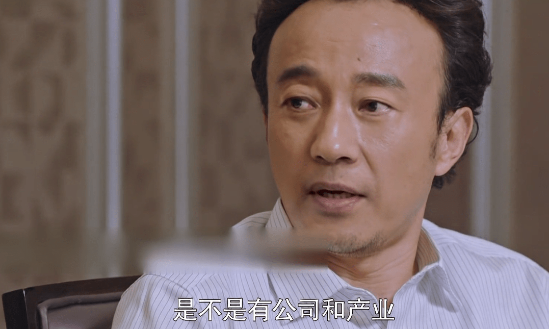 六大|细数《突围》六大谜题：武玲珑背后大佬到底是谁？她是林满江情妇吗？