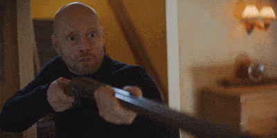 铁锤|《死亡之雪》导演最新“鬼作”，昆汀看了直呼内行