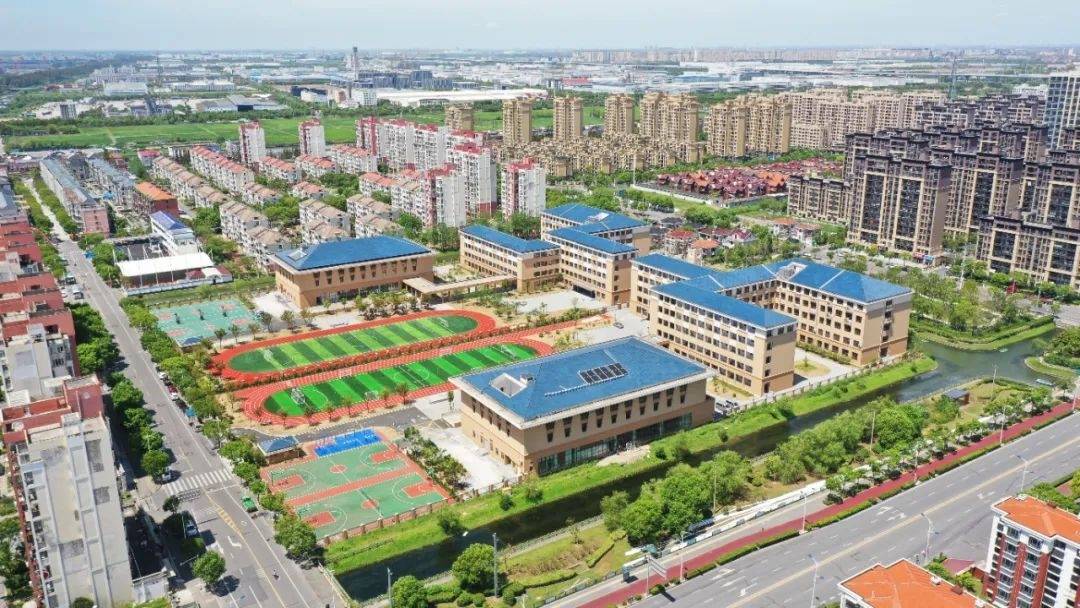 上海师范大学附属浦东临港中学招聘啦~欢迎有志于教育事业的优秀人才