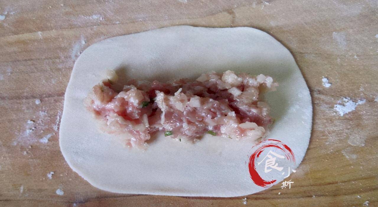 莲藕|全家都爱吃的莲藕鲜肉锅贴,提前包好冻起来,早上10分钟搞定早餐