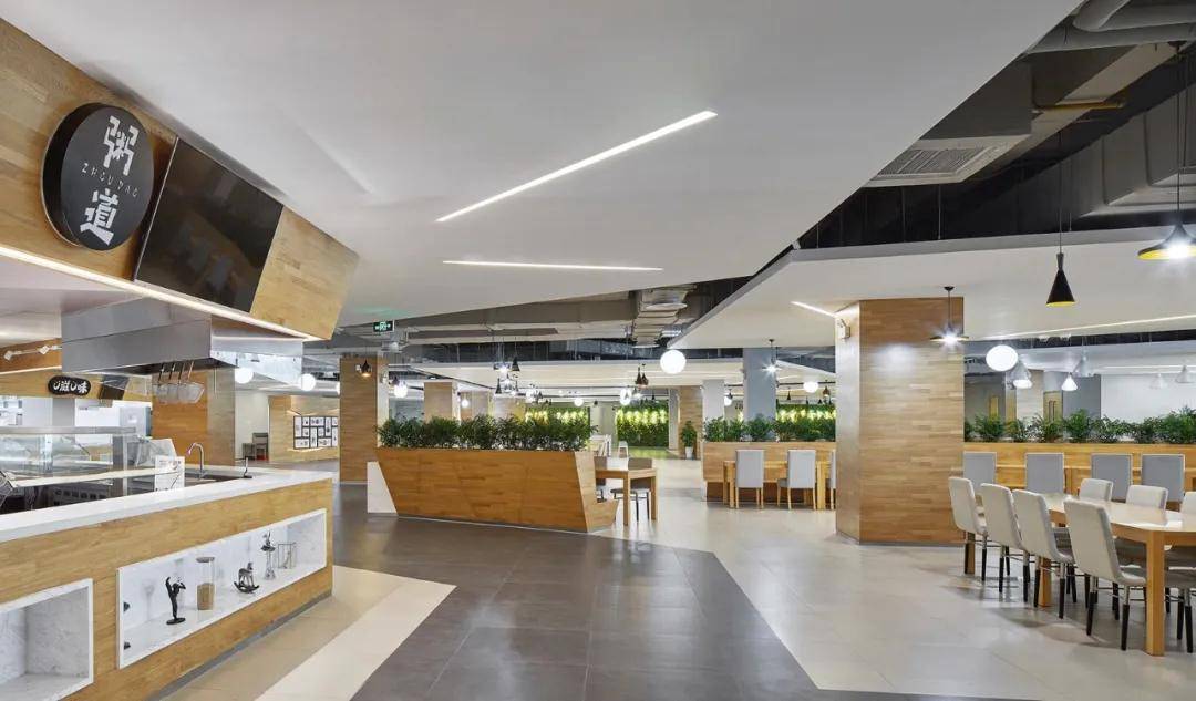 总说国内办公室太low？国内知名大厂第一个不服！