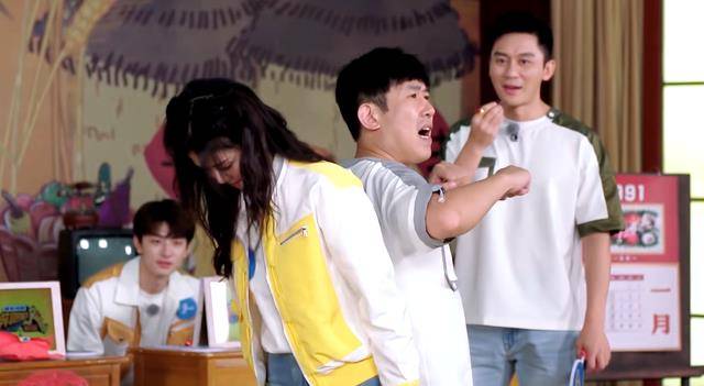 邓超|《五哈》《跑男》首次“梦幻联动”，听到陈赫的喊话，李晨泪目了