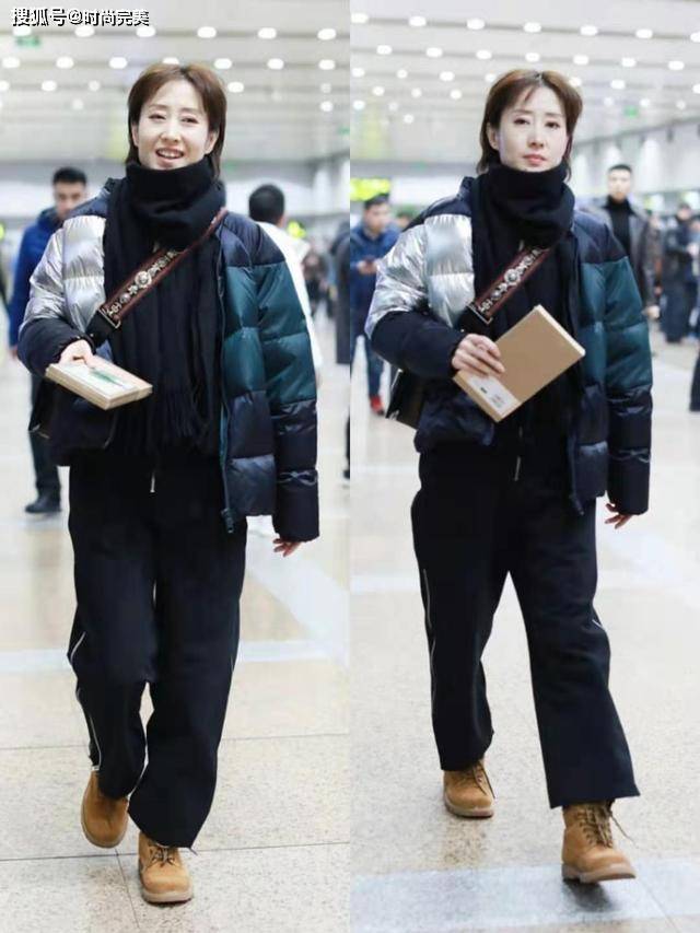 刘敏涛 刘敏涛私下真接地气，身穿拼接棉服配运动裤，一点没有明星架子