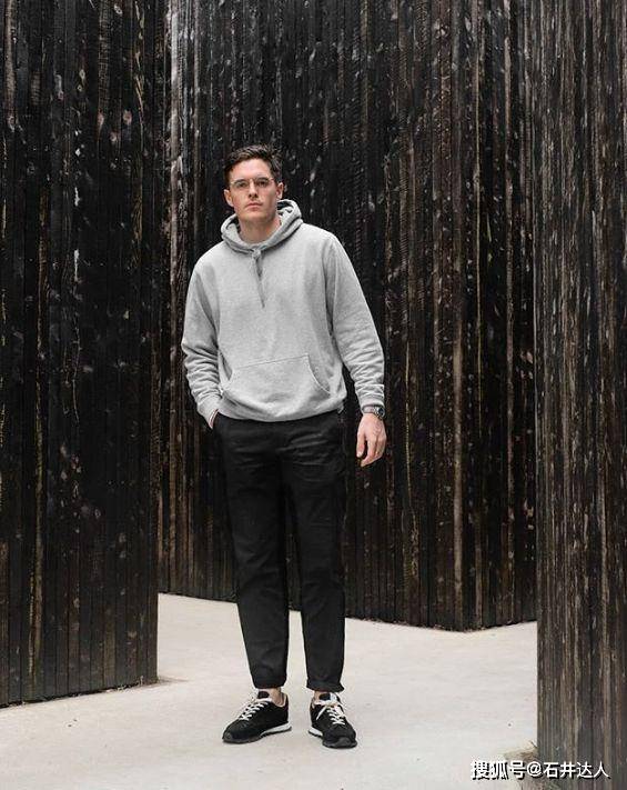 女友 女友嫌你邋遢没衣品？不妨试试这4种搭配技巧，造型干净帅气