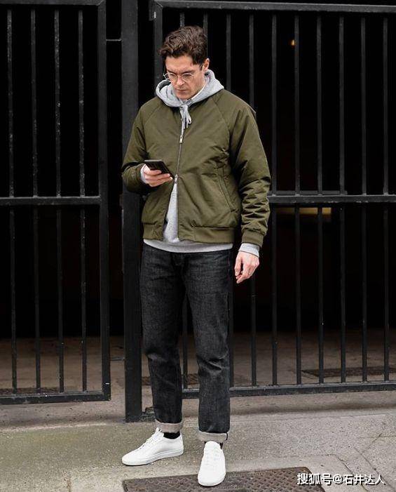 女友 女友嫌你邋遢没衣品？不妨试试这4种搭配技巧，造型干净帅气