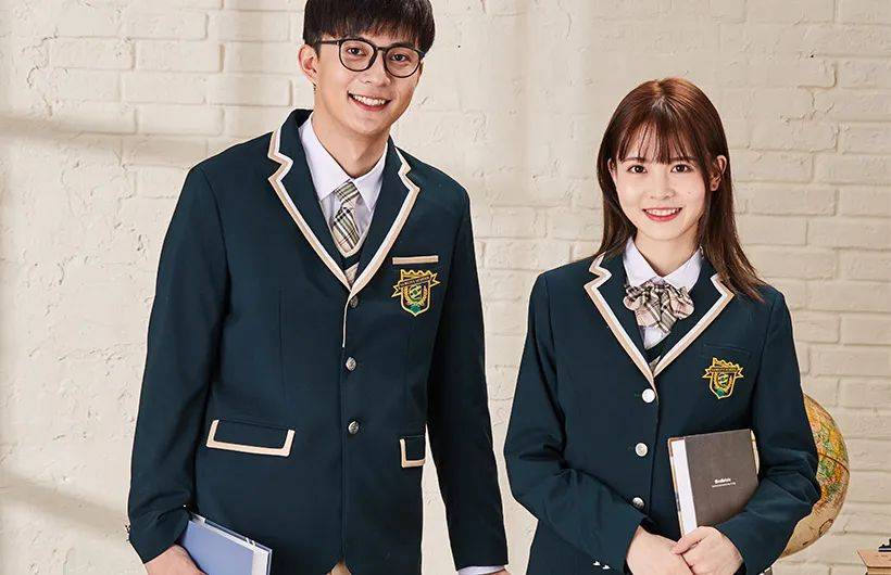 校服 郑州校服园服展品牌推荐 | 飒美特--用美学的经纬织就每一件校服