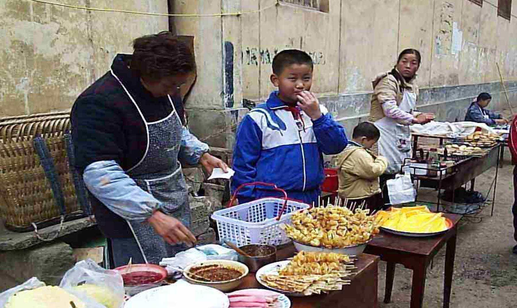 视而不见|懒妈妈“糊弄式早餐”兴起，容易损害孩子健康，很多家长视而不见