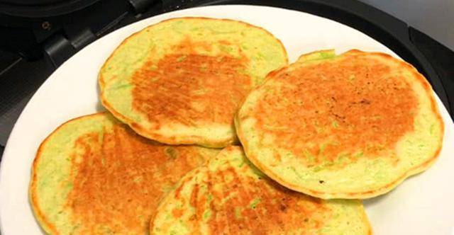 蔬菜|夏天，我家丝瓜从不炒着吃，加1勺面粉2个鸡蛋，出锅比肉还受欢迎