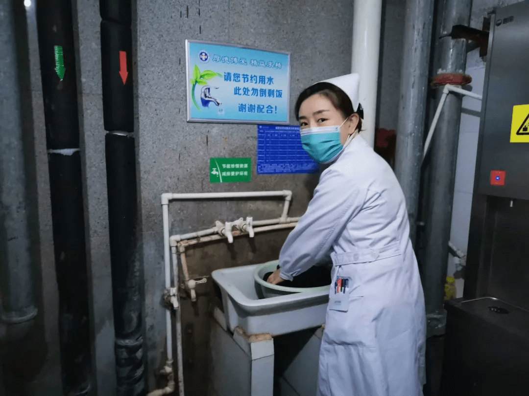 如何选择一家靠谱的南阳干洗店？