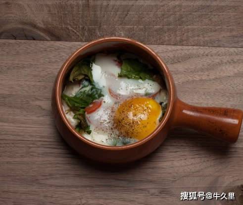 醉人|烤蛋 像大多数的食谱一样，烤蛋的食材完全可以依照个人的喜好。