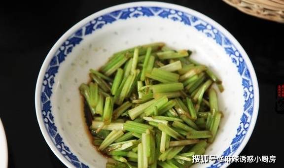 暖气|婆婆来小住，早餐我做了2菜1粥，婆婆：早饭还炒菜？不会过日子