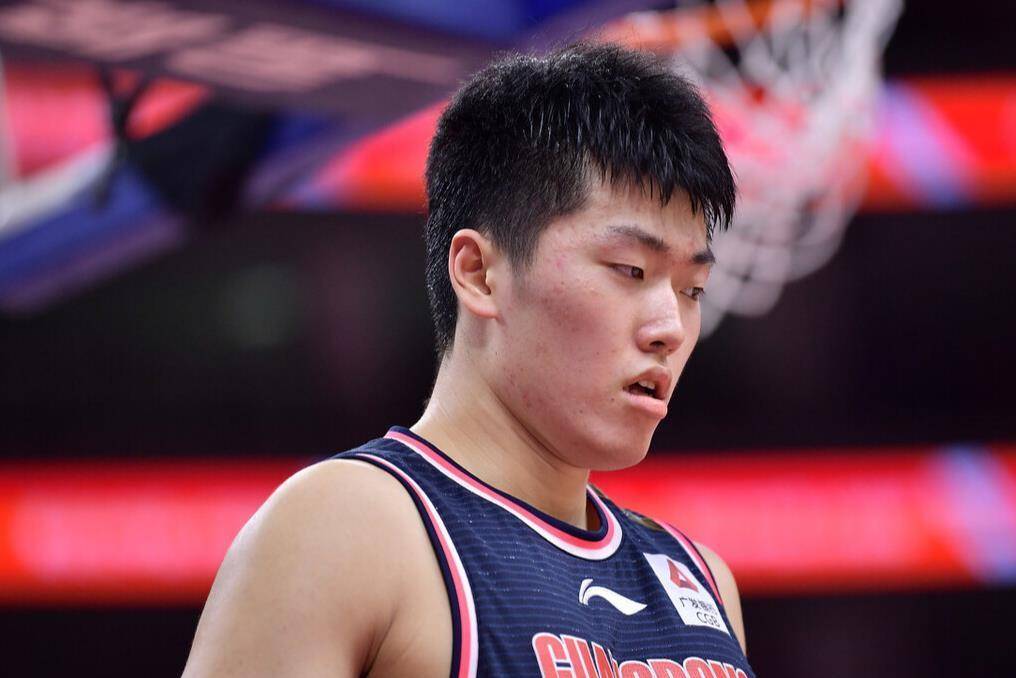 张皓嘉成广东队新惊喜,两项数据队内第一,还有两大优势很突出_投篮