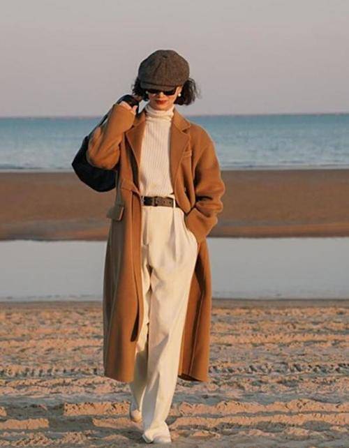 浅色 长大衣+阔腿裤,优雅高级,谁穿谁美