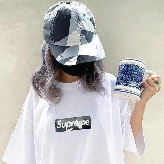 Supreme 原价起飞？Supreme x 意大利奢侈品Missoni联名曝光，本周发售！