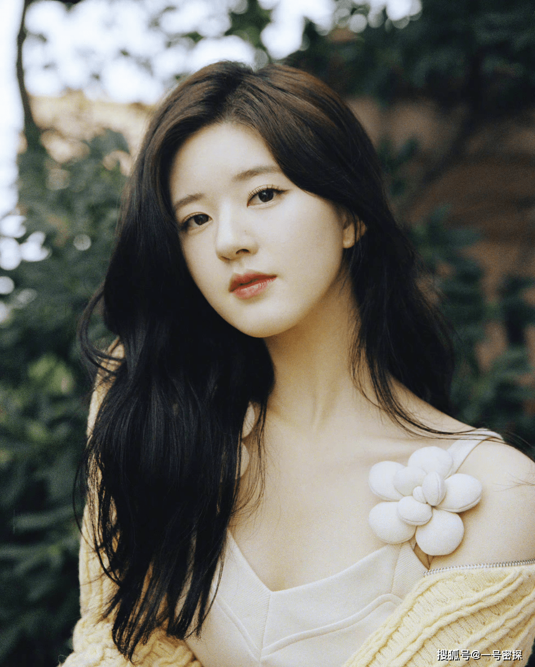 赵露思黑粉直播太霸气 被人污蔑触及瓷顶流 公司决定起诉造谣者