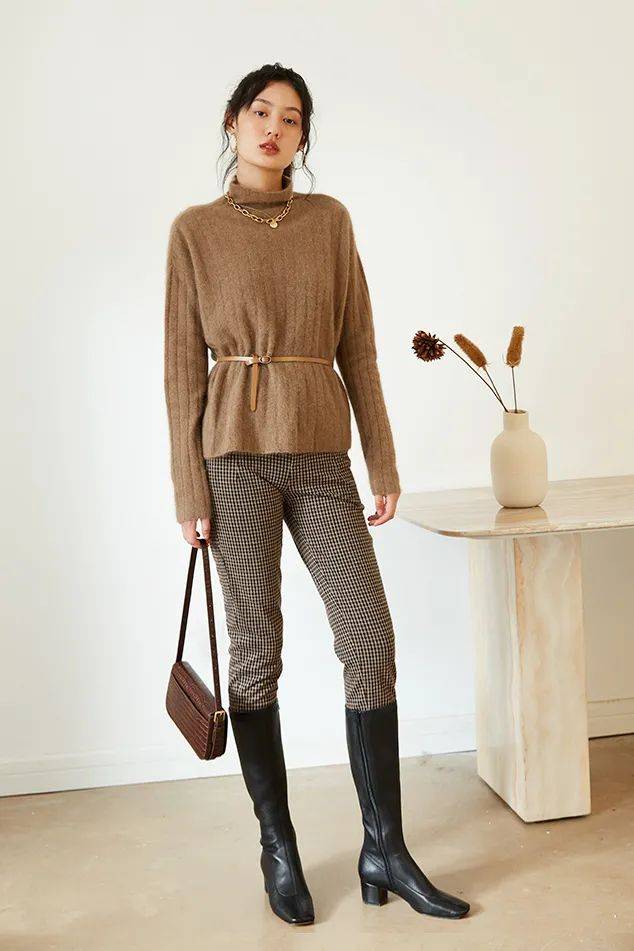 属性 你穿对“高领衫”的样子，真高级！