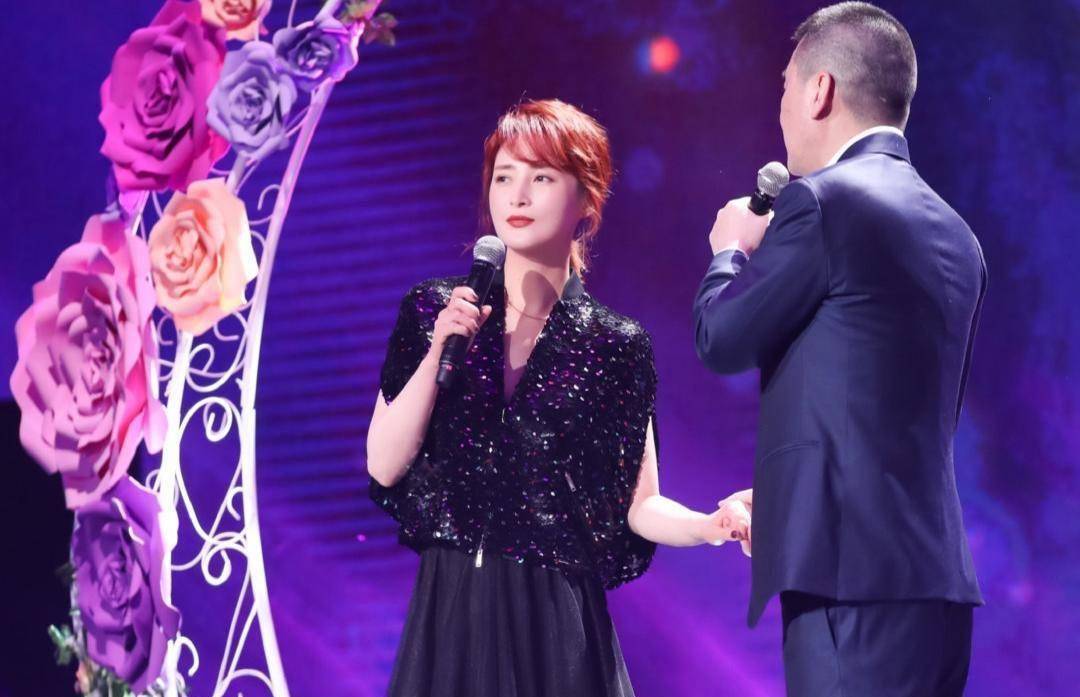 蒋勤勤|蒋勤勤新剧热播，45岁重新开始无惧年龄危机，被赞比陈建斌清醒