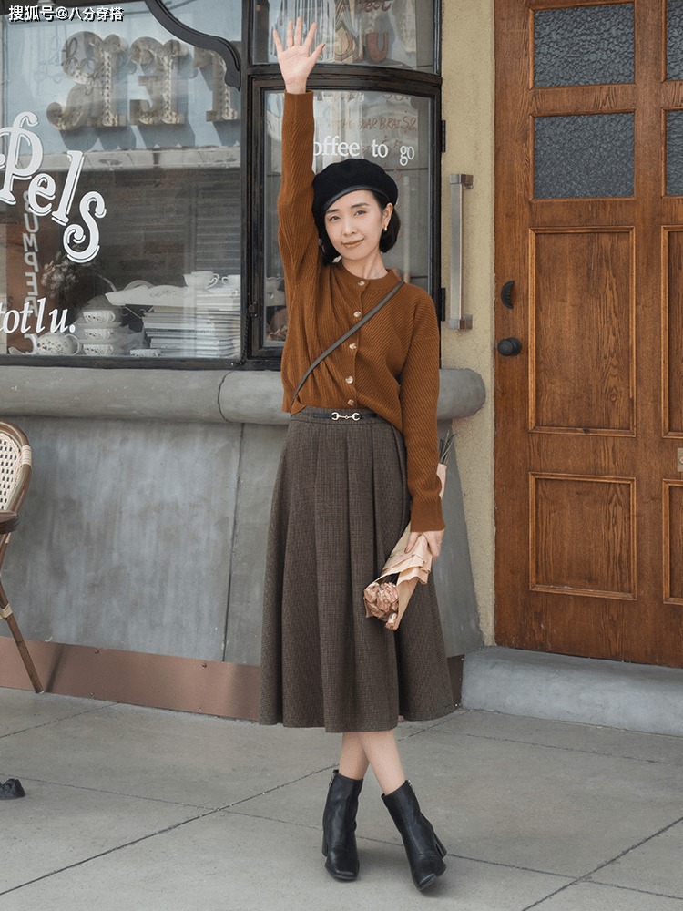 身材 小个子冬天靴子怎么选？这双“低跟短靴”更适合，保暖舒适又百搭