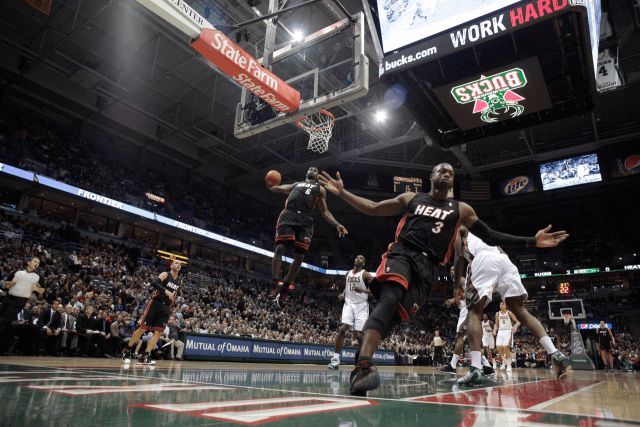 韋德|這波10分！韋德談皮蓬新書：?jiǎn)痰な俏业腉OAT，球迷不必認(rèn)可同一人