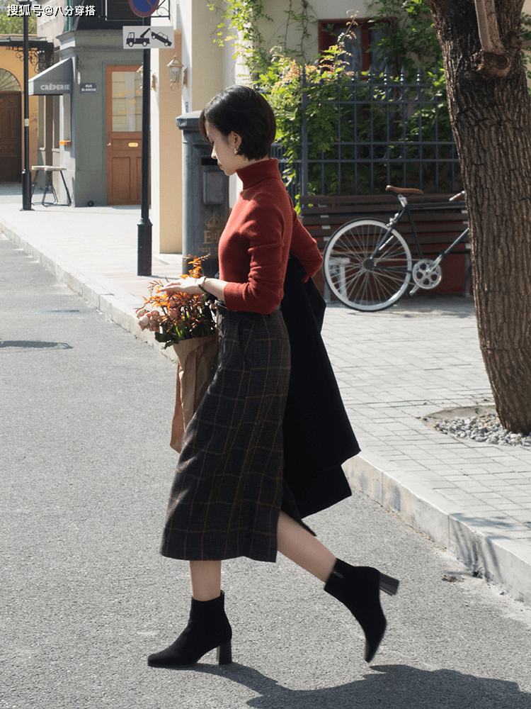 身材 小个子冬天靴子怎么选？这双“低跟短靴”更适合，保暖舒适又百搭