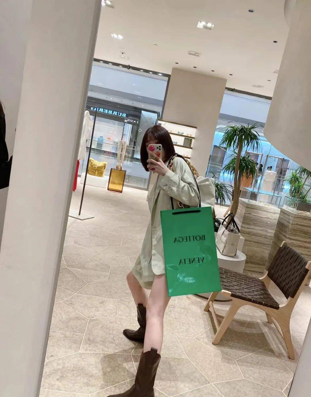 设计 我的天啦！他俩终于官宣结婚了！娱乐圈都在祝福……