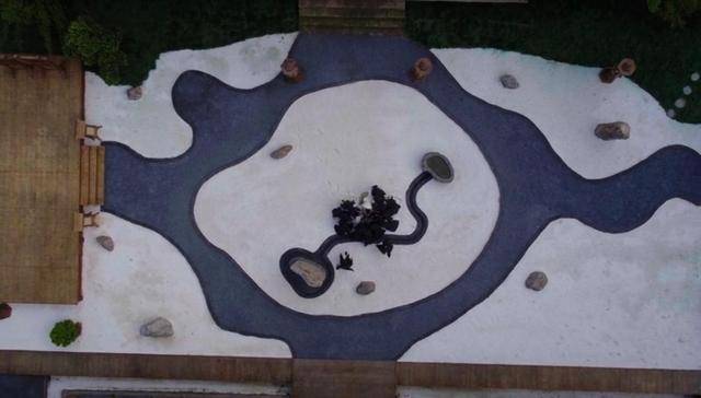 密码|停播2日获1.7亿，备受吐槽的斛珠夫人，是怎么抓住的“流量密码”！