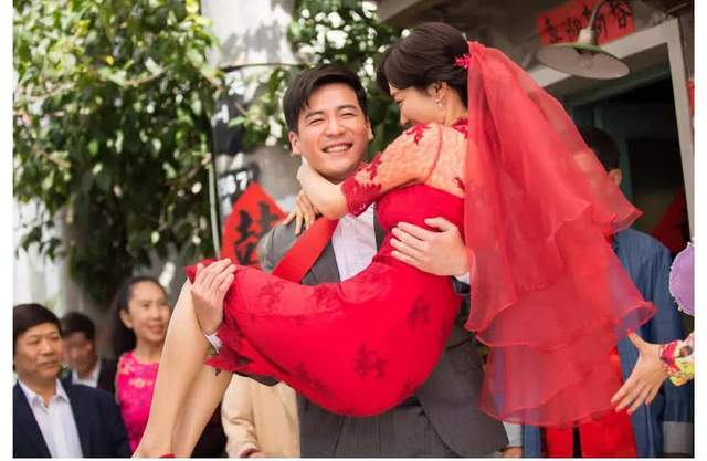 魏千翔和姜妍的结婚照图片