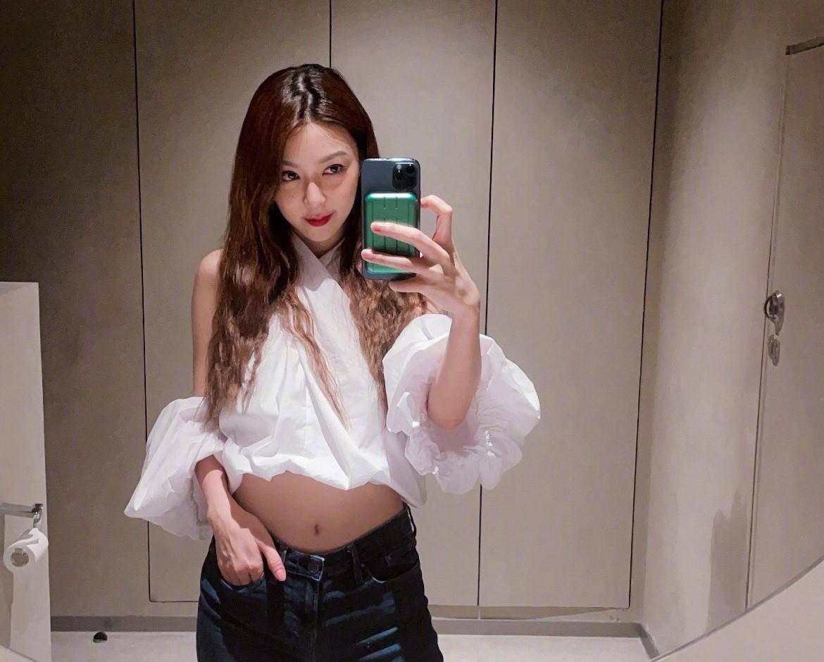 身材被称为“香港最后的少女”，如今40岁长这样你敢信？