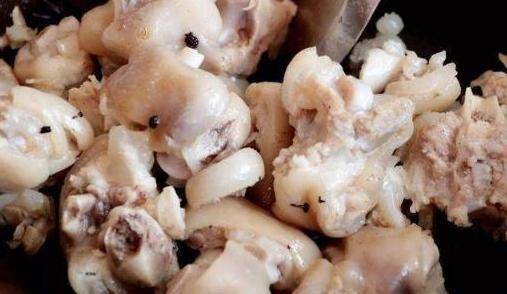 猪脚怎么去腥味最快 dc74eadebbe440ec994b6c72298f548c.jpeg