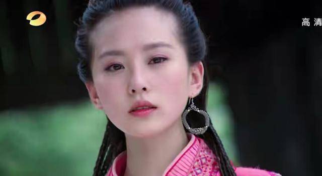曾华倩 异域扮相好看的古装美人，只服这20位，辨识度高不说还灵气逼人