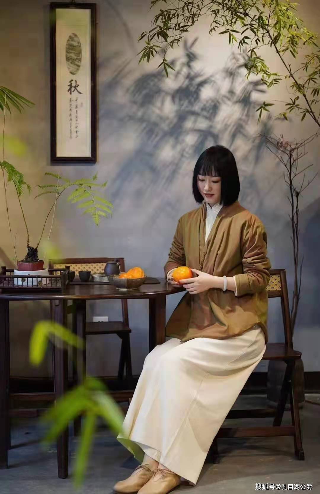 文化 茶虫侃茶——“茶人服”引领时尚国潮风