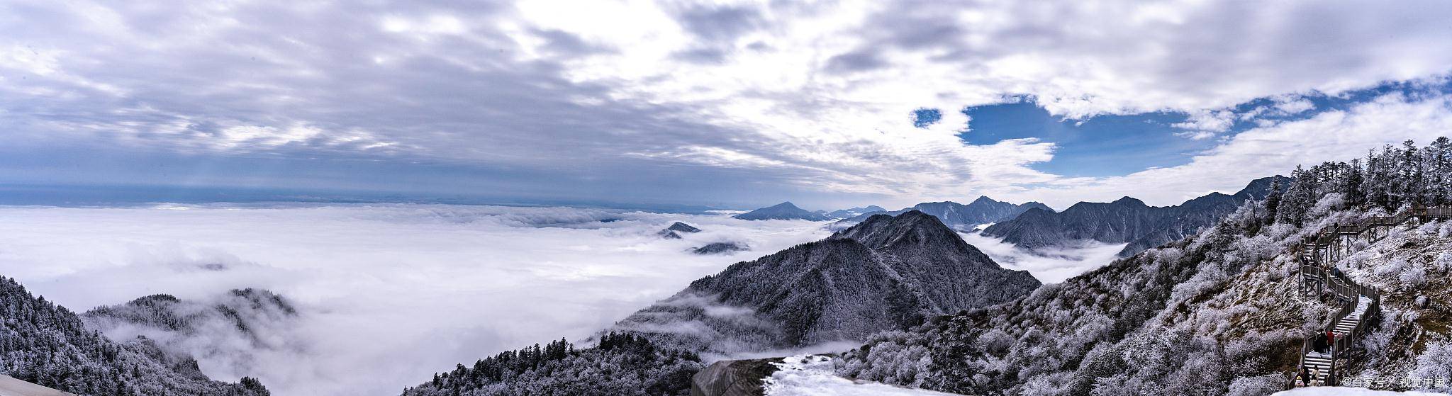 滑雪场主要集中在川西北、川东北以及成都！所以建设还算比较容易