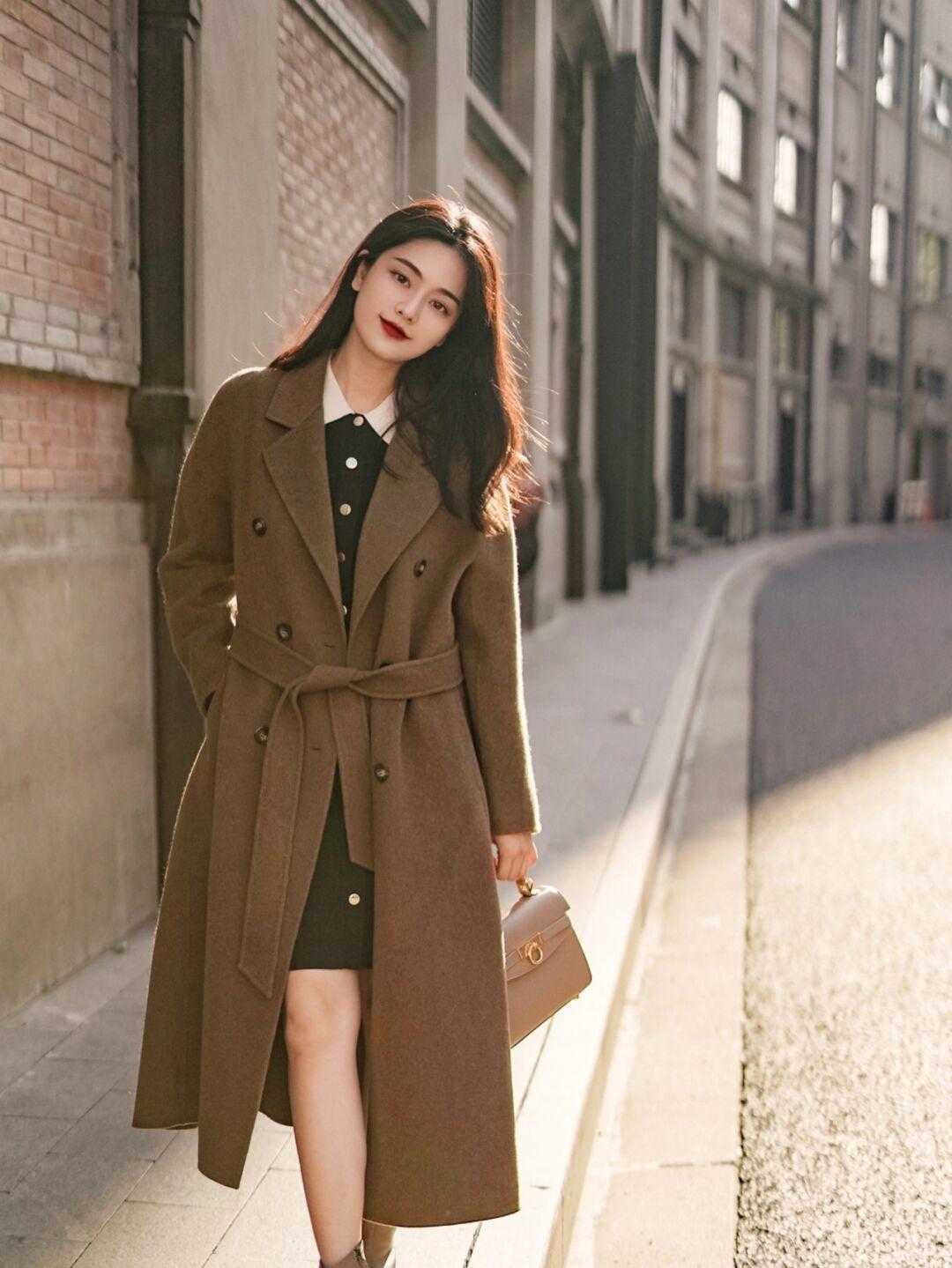 颜色 天冷了怎么穿？实用又保暖的冬季穿搭示范，让你气质翻倍还暖和