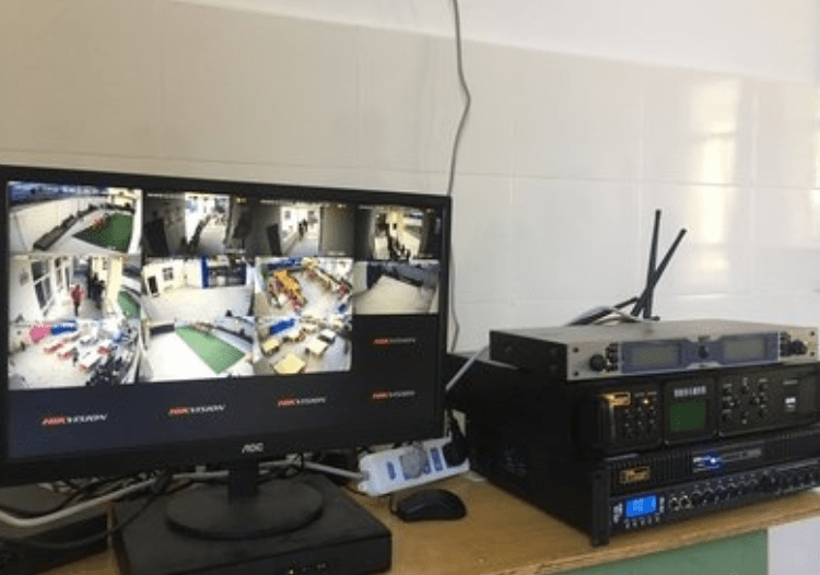 什么|家长联名要求幼儿园打开监控，两个月后家长集体反悔：还是关掉吧