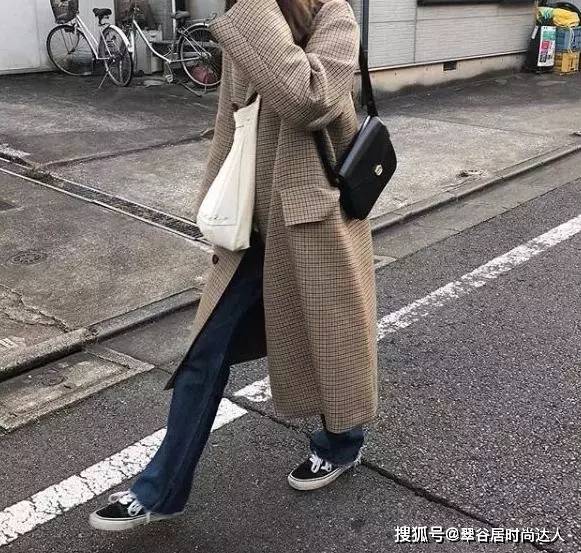 牛津 谁说冬天只能穿靴子？这四双鞋子难道不比靴子要好看？