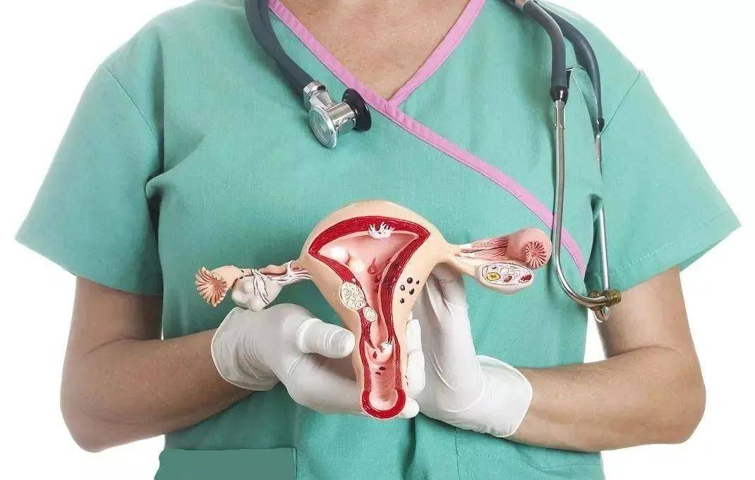 上有三分之一的财富都是由女性市场产生的,从美发到美容,从美体到私密