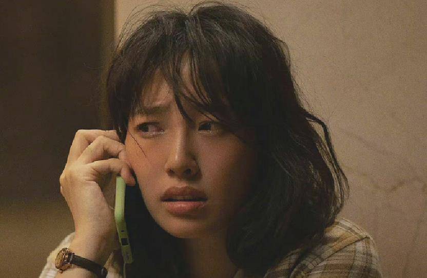 卓伟|白百何自曝拍完《门锁》后,买很多防身工具,还和闺蜜创建了暗号