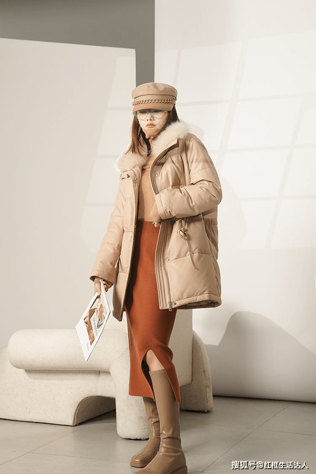 曲线美 冬季“半身裙”怎么穿更好看？建议从这4个方面入手，优雅显高挑