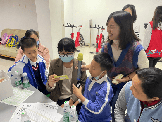 空间“同样的空间，不同的风景”——大磡社区 开展亲子收纳沙龙活动