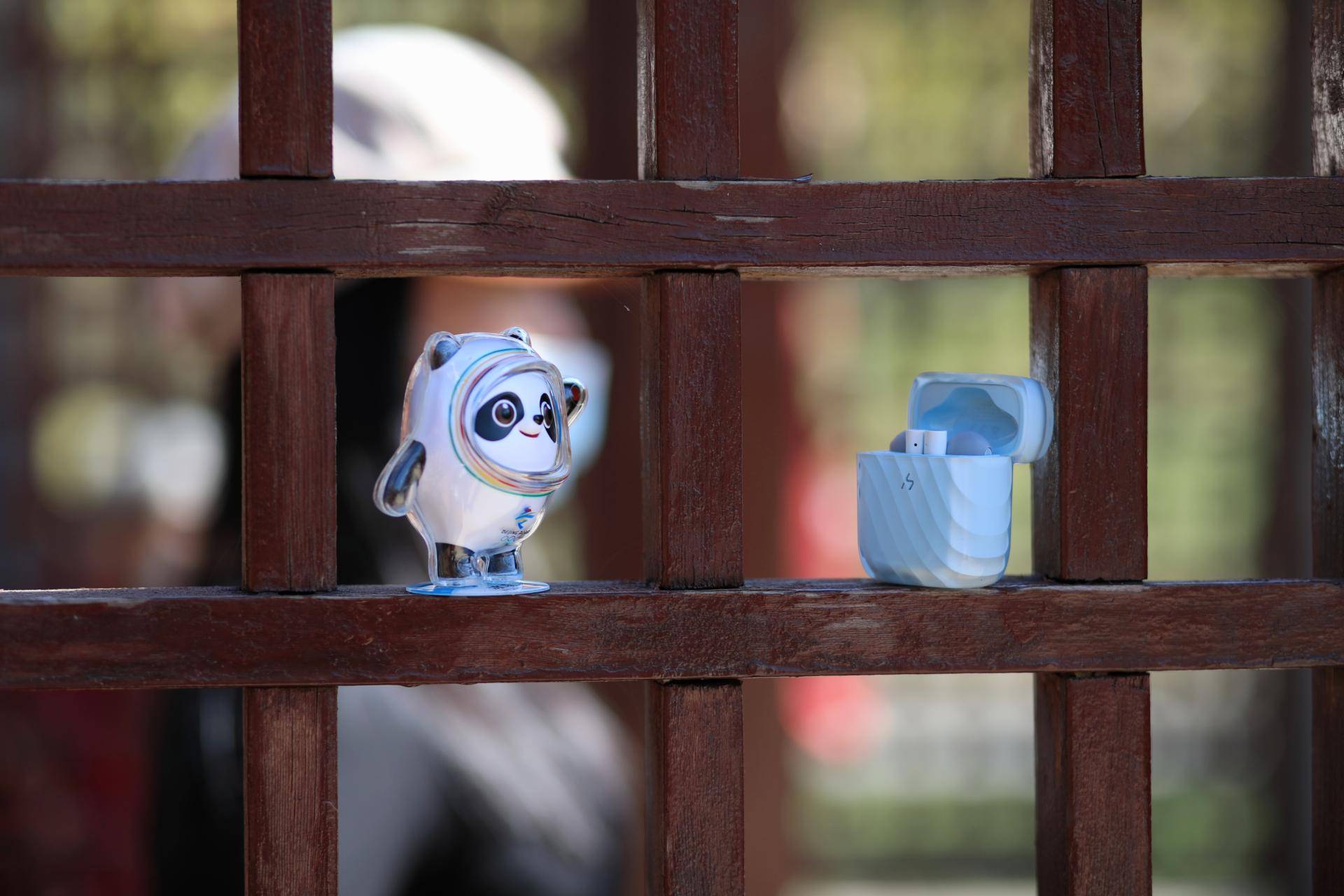 哈氪零度耳机,脱去外壳做回自己,不负年华归来仍是少年