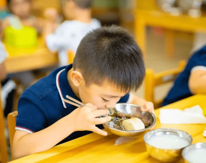什么|幼儿园学生挑食不吃蘑菇，原因竟“有理有据”，老师也无力反驳