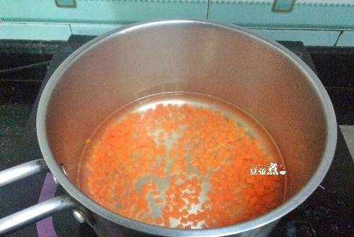 蔬菜|晒一晒我家今天的早餐,没有肉,却比肉香,朋友:我也要做一个吃