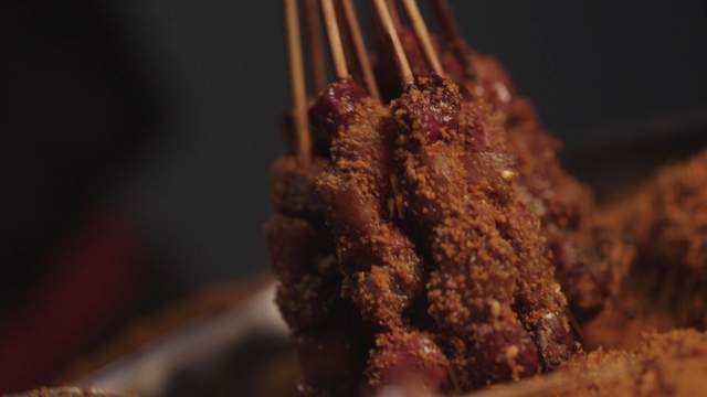 故乡|最美的食物来自故乡 《人生一串3》唤醒观众对故乡的眷恋