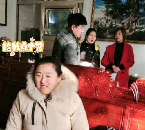 大衣哥家最近的视频 5a99b79bcb9a4300981a88974f0b7239.jpeg