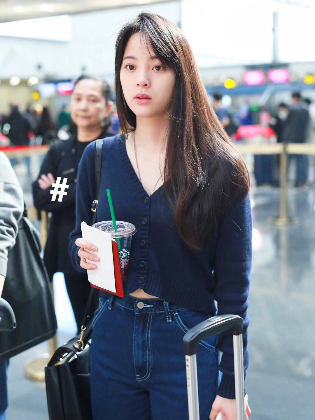 欧阳娜娜身材比例是多少 0a26fdc87b37424fae3c85d6050aa6a9.jpeg